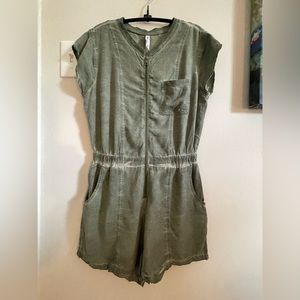 RVCA, Jumpsuit, M, Distressed Olive